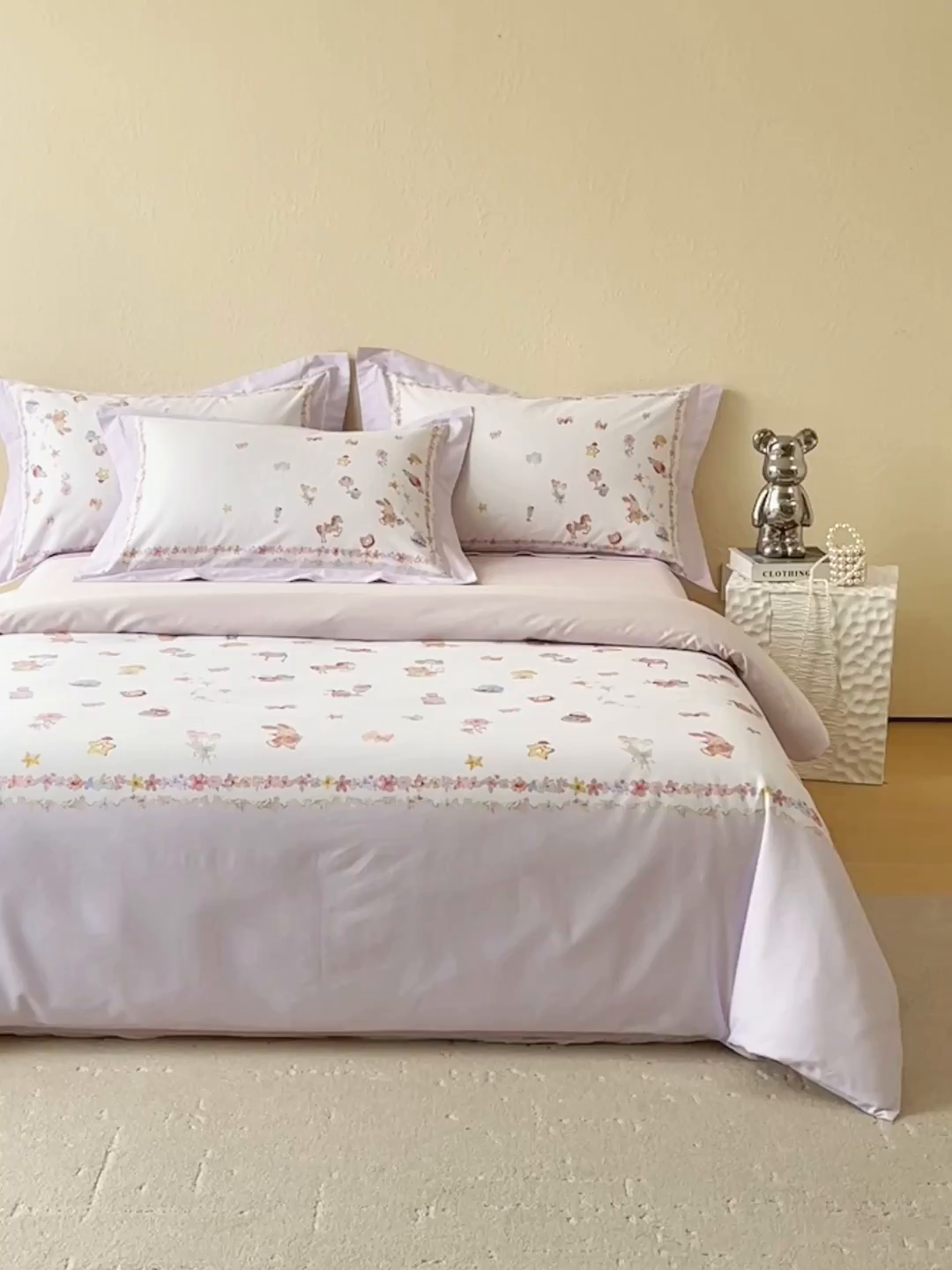 91家纺网 家纺一手货源 找家纺 鼎飞家纺 2026新款100S新疆长绒棉数码印花四件套-软糖童话 软糖童话-紫色