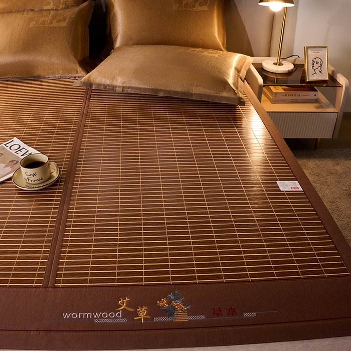 91家纺网 家纺一手货源 找家纺 鑫琪莱家纺 2025新款双面竹席冰丝席竹凉席学生宿舍席子 艾草木纹-醇享-