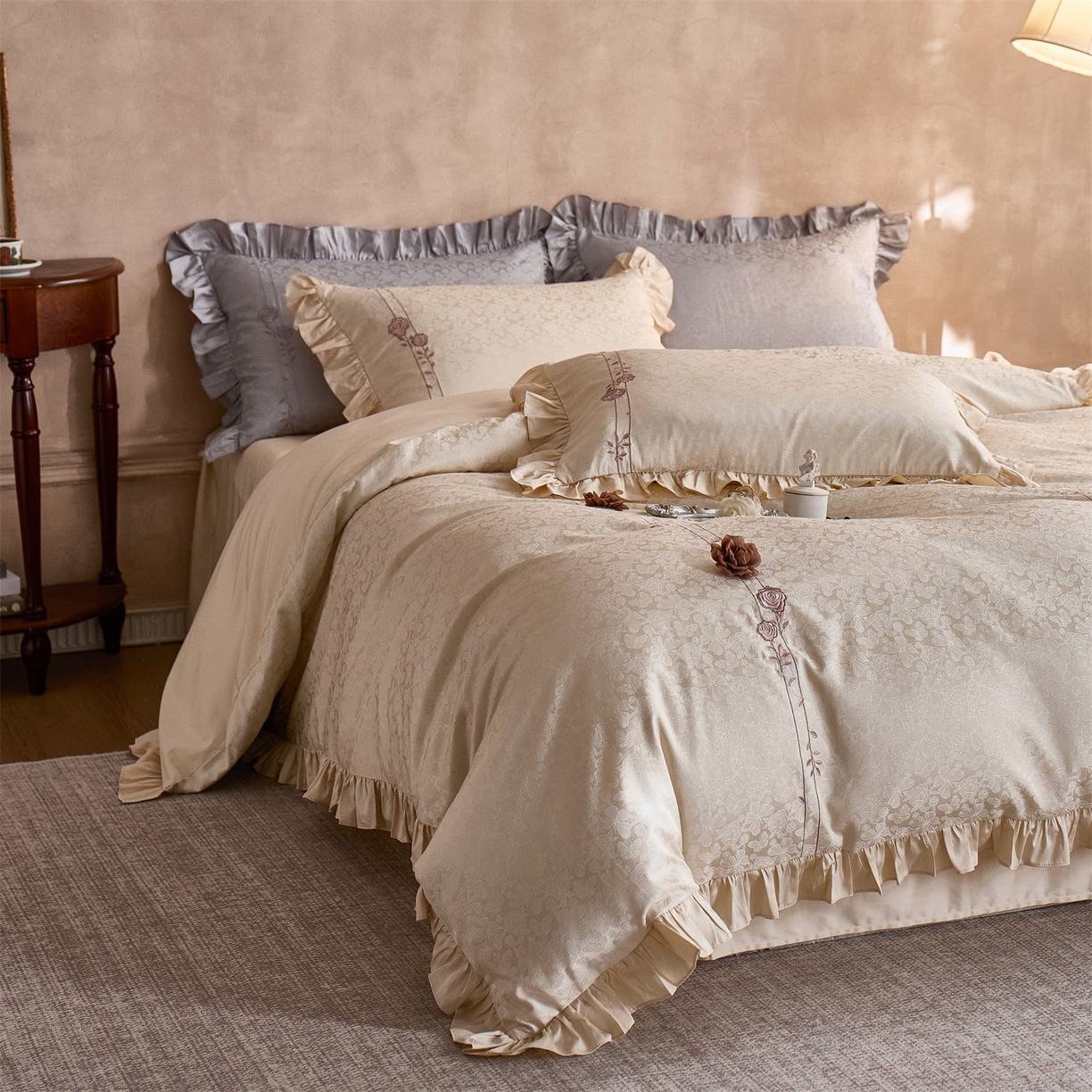 91家纺网 家纺一手货源 找家纺 （总）鼎飞家纺 2026新款A类法式全棉提花四件套-漾系列