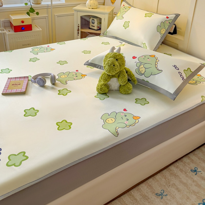 91家纺网 家纺一手货源 找家纺 富馨莱 2026新款冰丝凉席床笠款凉席席子支持一件定制定做 小萌龙