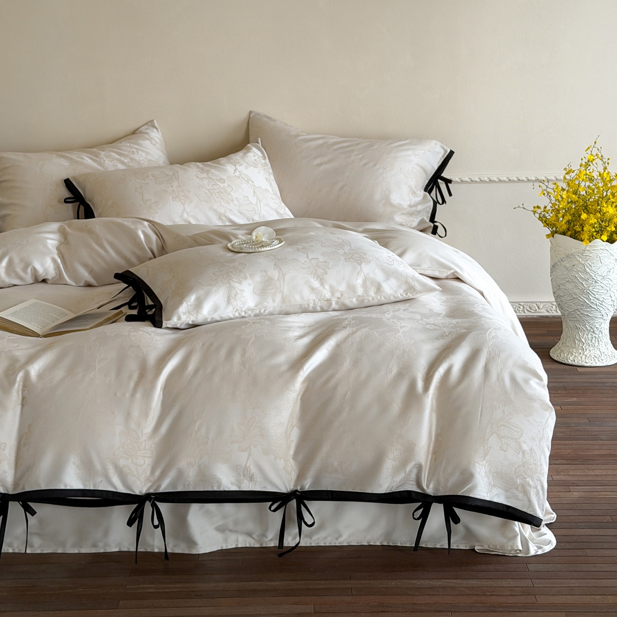 91家纺网 家纺一手货源 找家纺 （总）爱缦 2026新款100s天丝棉色织提花四件套-遥婉月系列(此款券后控价：标准368，大号388)