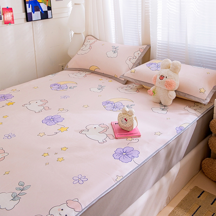 91家纺网 家纺一手货源 找家纺 富馨莱 2026新款冰丝凉席床笠款凉席席子支持一件定制定做 星星小马-粉