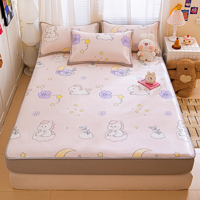 91家纺网 家纺一手货源 找家纺 富馨莱 2026新款冰丝凉席床笠款凉席席子支持一件定制定做 星星小马-粉