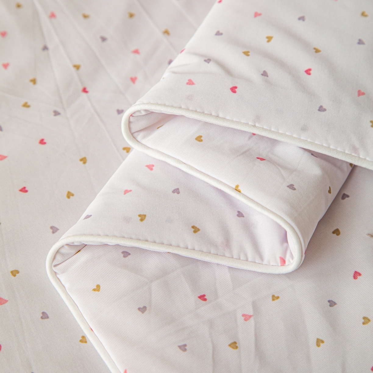 91家纺网 家纺一手货源 找家纺 亿莱鑫 2026春夏新款卡通印花仿锦氨夏被夏凉被空调被 星星小象