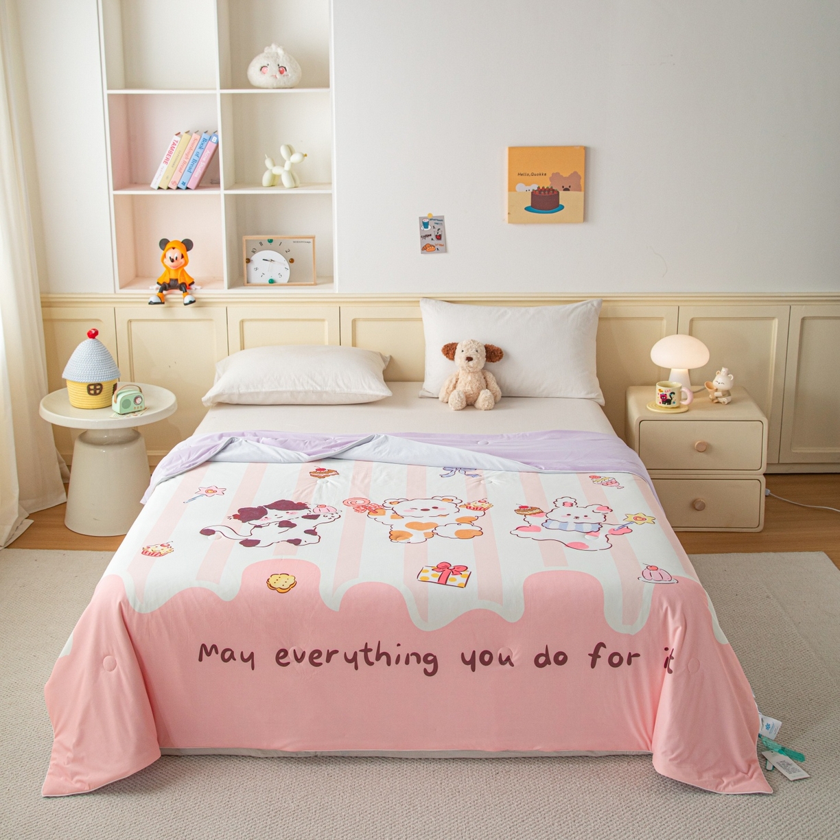 91家纺网 家纺一手货源 找家纺 亿莱鑫 2026春夏新款卡通印花仿锦氨夏被夏凉被空调被 甜品聚会