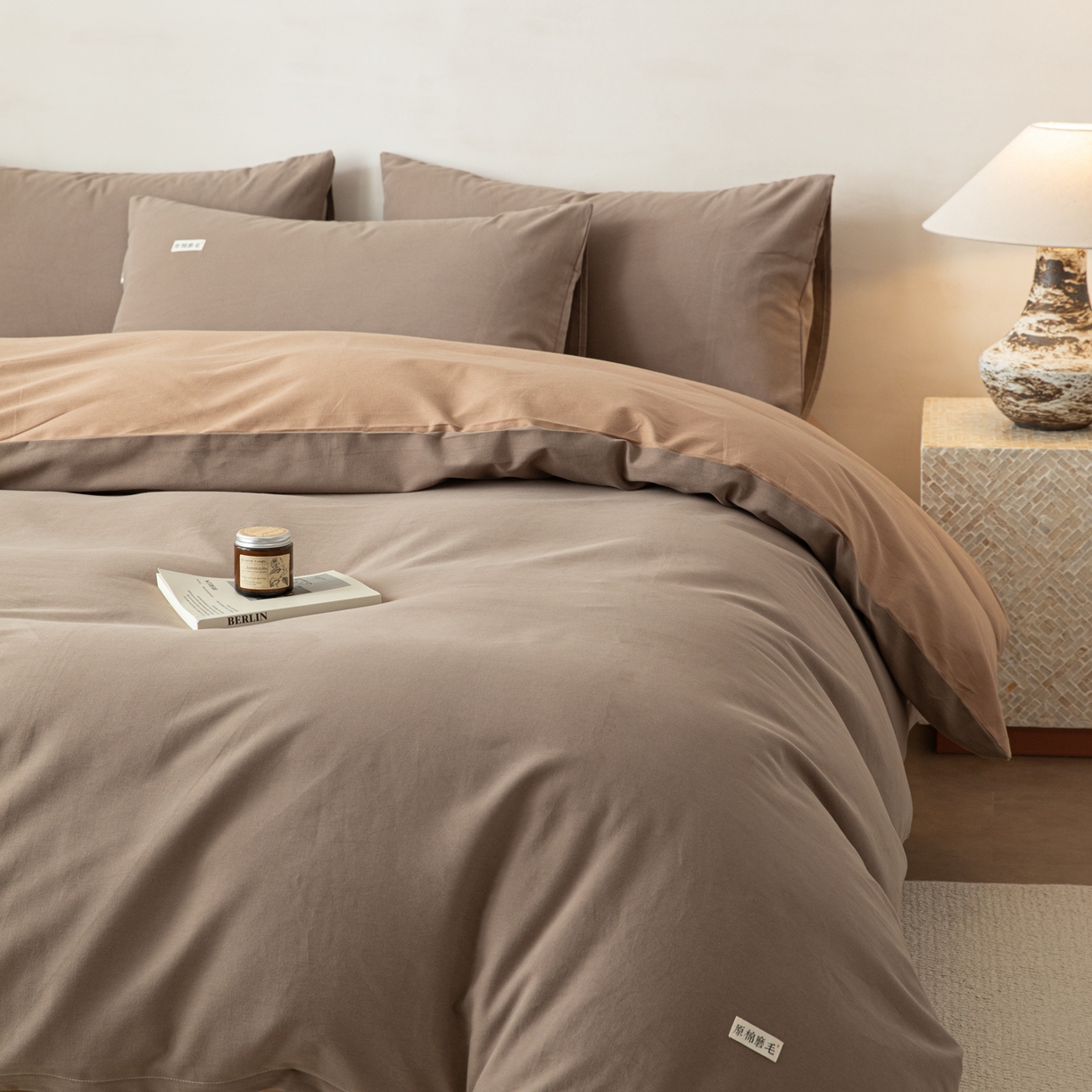 91家纺网 家纺一手货源 找家纺 眠博士 2026新款A类纯色全棉磨毛四件套-陶瓷 套件-陶瓷咖+卡其