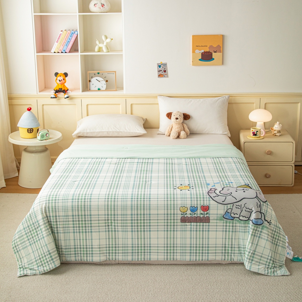 91家纺网 家纺一手货源 找家纺 亿莱鑫 2026春夏新款卡通印花仿锦氨夏被夏凉被空调被 格纹小象