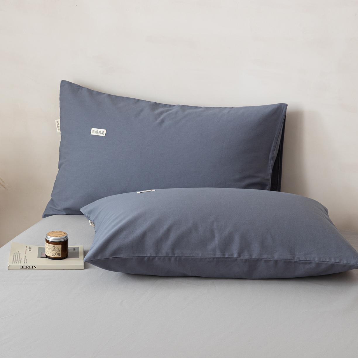 91家纺网 家纺一手货源 找家纺 眠博士 2026新款A类纯色全棉磨毛四件套-陶瓷 套件-陶瓷深蓝+浅灰