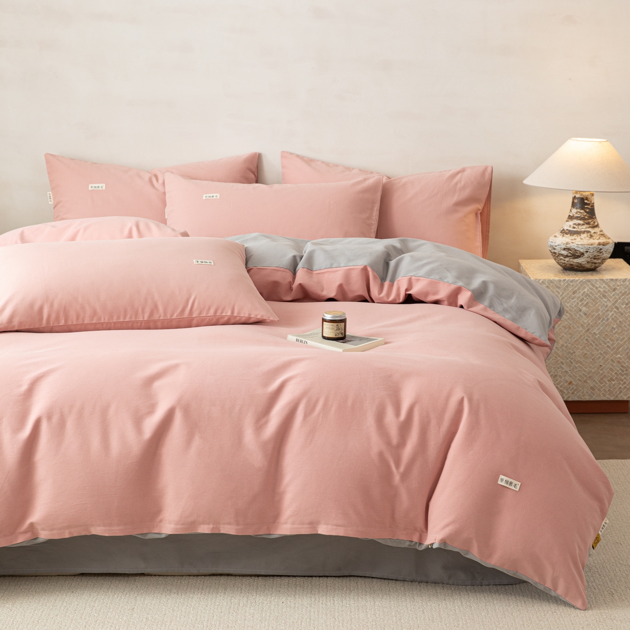 91家纺网 家纺一手货源 找家纺 眠博士 2026新款A类纯色全棉磨毛四件套-陶瓷 套件-陶瓷豆沙+浅灰