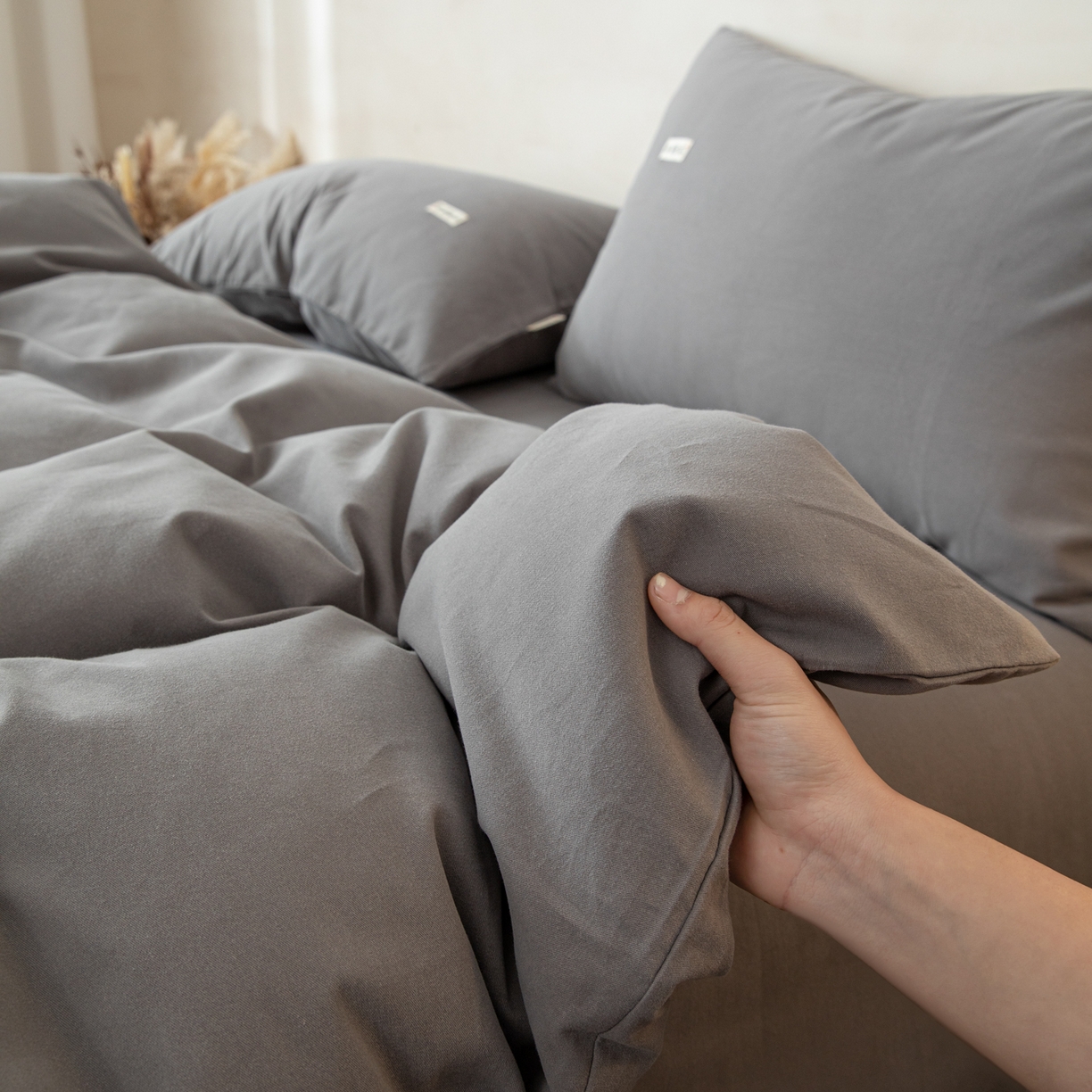 91家纺网 家纺一手货源 找家纺 眠博士 2026新款A类纯色全棉磨毛四件套-陶瓷 套件-陶瓷深灰