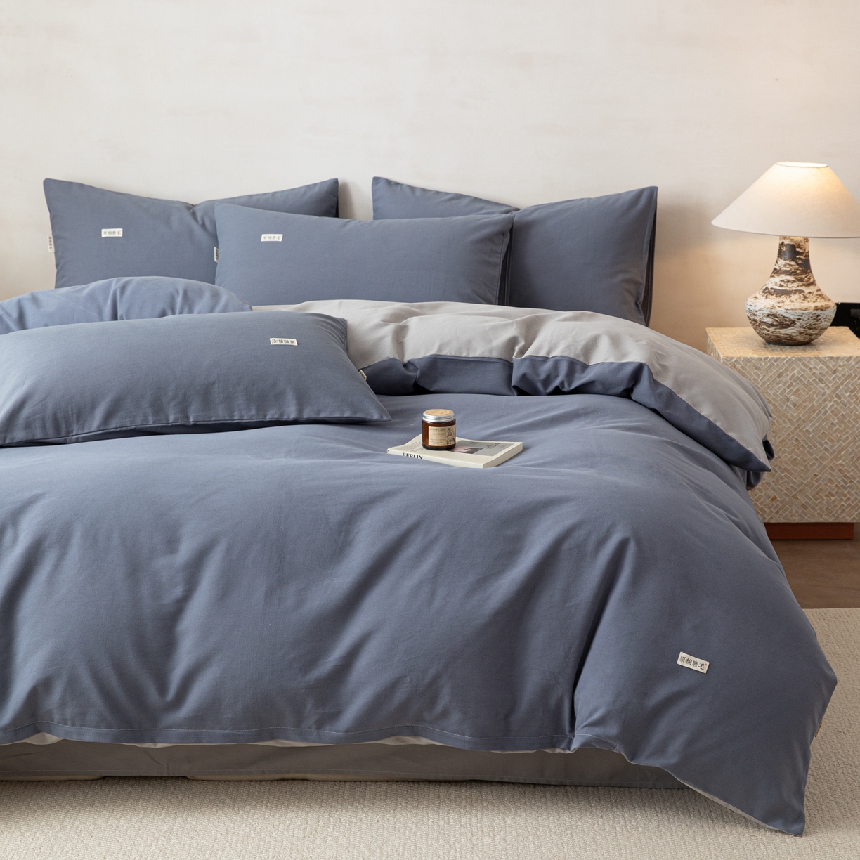 91家纺网 家纺一手货源 找家纺 眠博士 2026新款A类纯色全棉磨毛四件套-陶瓷 套件-陶瓷深蓝+浅灰