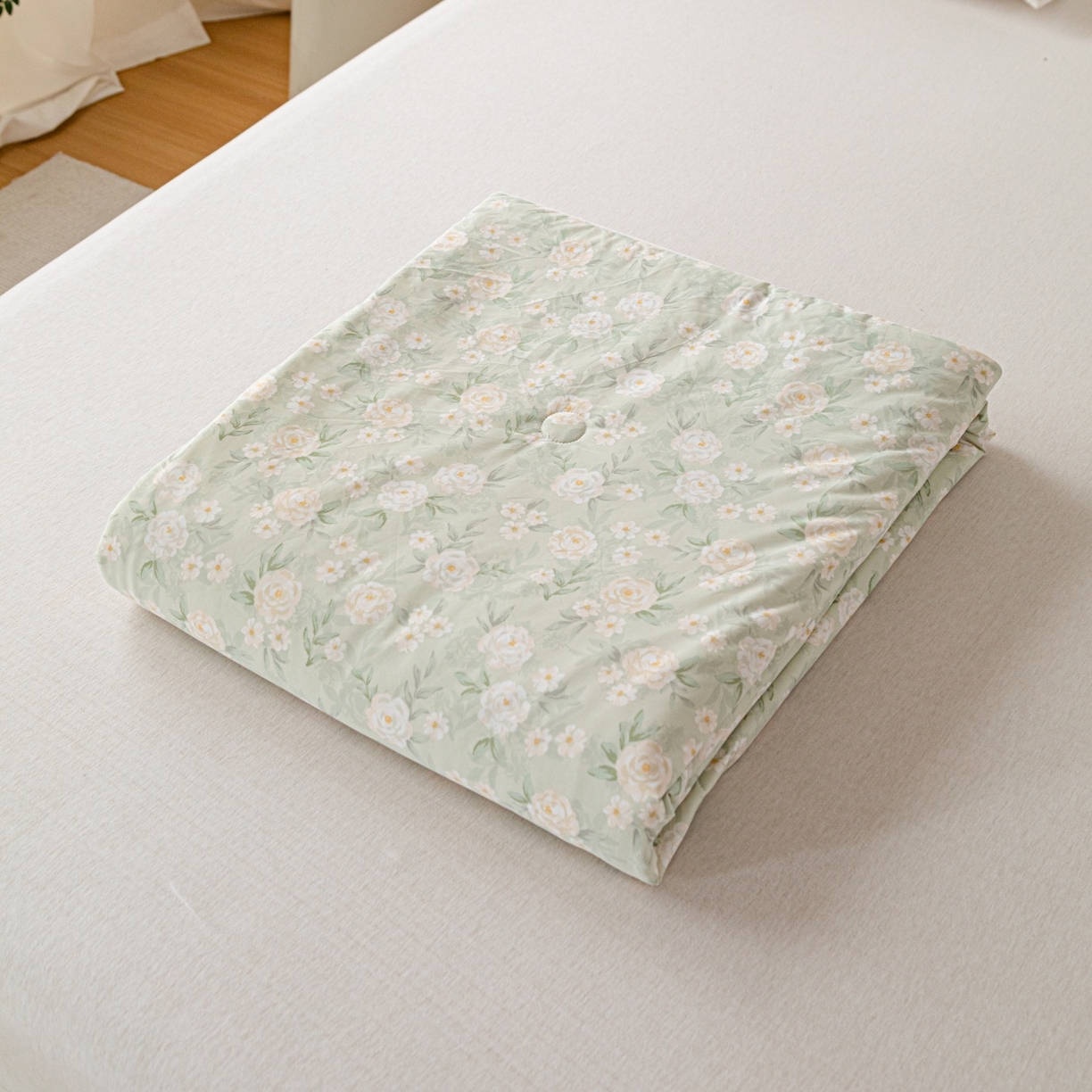 91家纺网 家纺一手货源 找家纺 亿莱鑫 2026春夏新款数码印花仿锦氨夏被夏凉被空调被 清露花痕