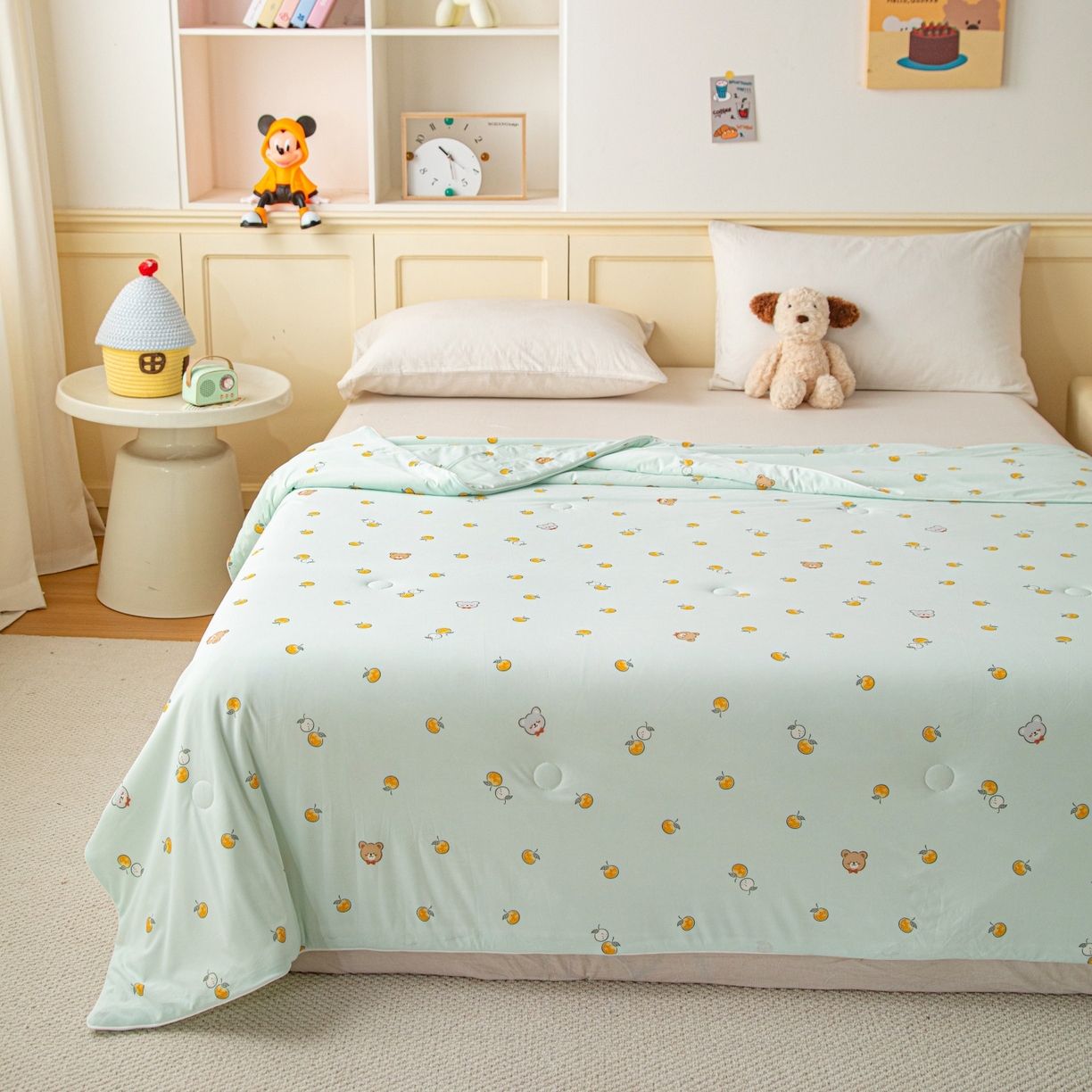 91家纺网 家纺一手货源 找家纺 亿莱鑫 2026春夏新款数码印花仿锦氨夏被夏凉被空调被 橙果萌熊