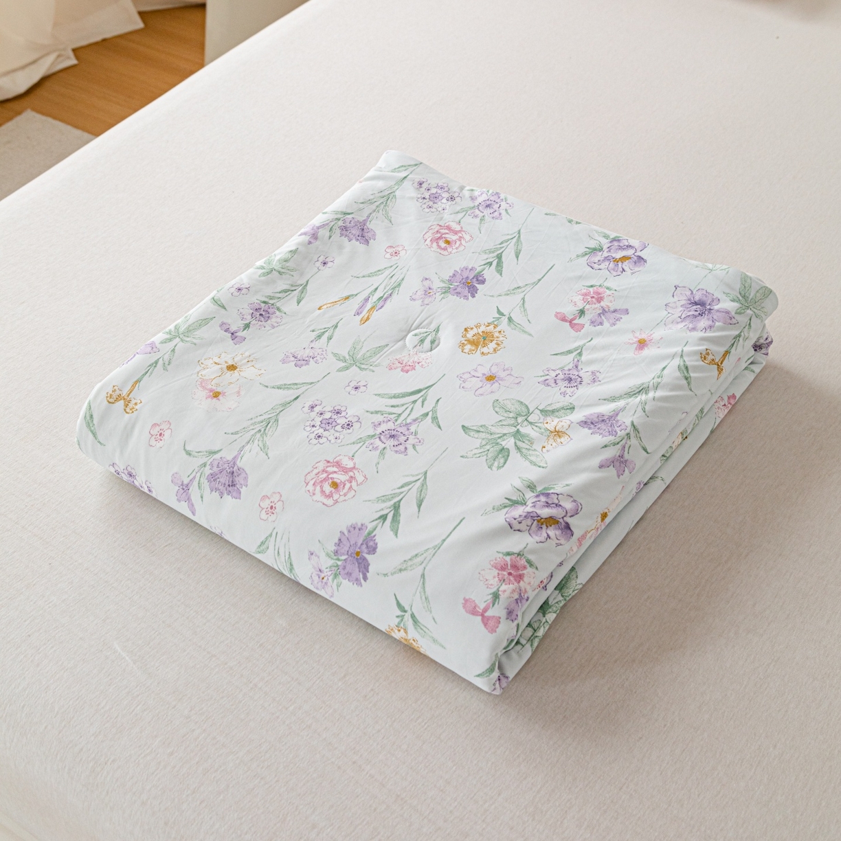 91家纺网 家纺一手货源 找家纺 亿莱鑫 2026春夏新款数码印花仿锦氨夏被夏凉被空调被 绿野芳踪