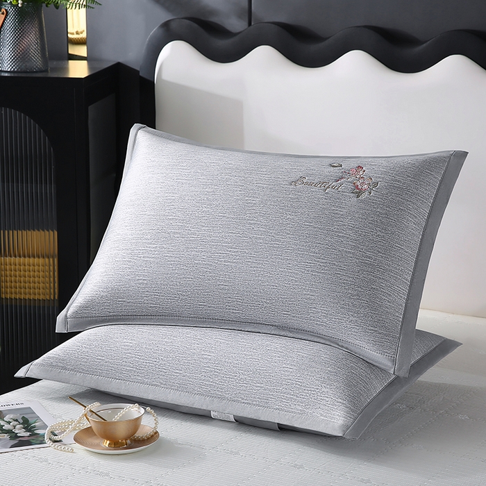 91家纺网 家纺一手货源 找家纺 小牛席业 2026新款夏日花语冰丝夏凉枕套 灰色