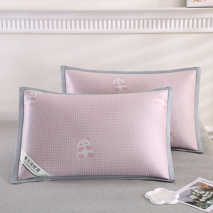 91家纺网 家纺一手货源 找家纺 小牛席业 2026新款熊猫格纹提花冰丝夏凉枕套 粉色