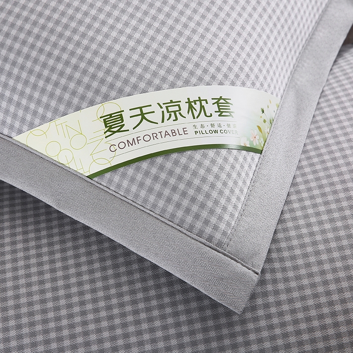 91家纺网 家纺一手货源 找家纺 小牛席业 2026新款熊猫格纹提花冰丝夏凉枕套 灰色