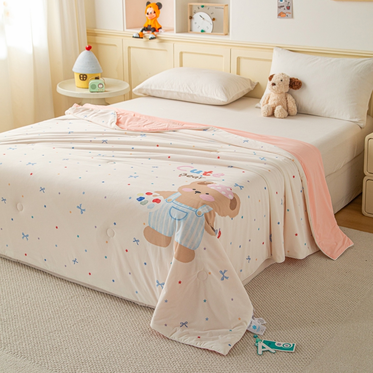 91家纺网 家纺一手货源 找家纺 （总）亿莱鑫 2026春夏新款卡通印花仿锦氨夏被夏凉被空调被,彩绘小熊,格纹小象,蘑菇熊屋,树屋熊趣,甜品聚会,星梦萌友,星星小象,熊仔面包店