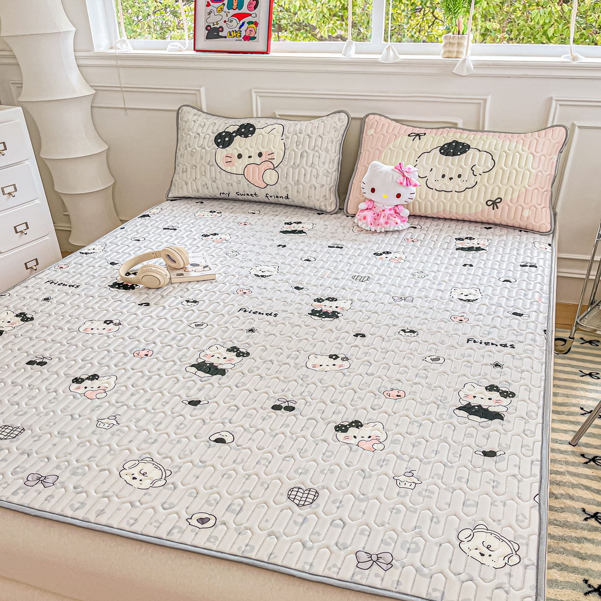 91家纺网 家纺一手货源 找家纺 （总）摩妮卡 2026新款数码大版小清新乳胶凉席床席款三件套-场景一