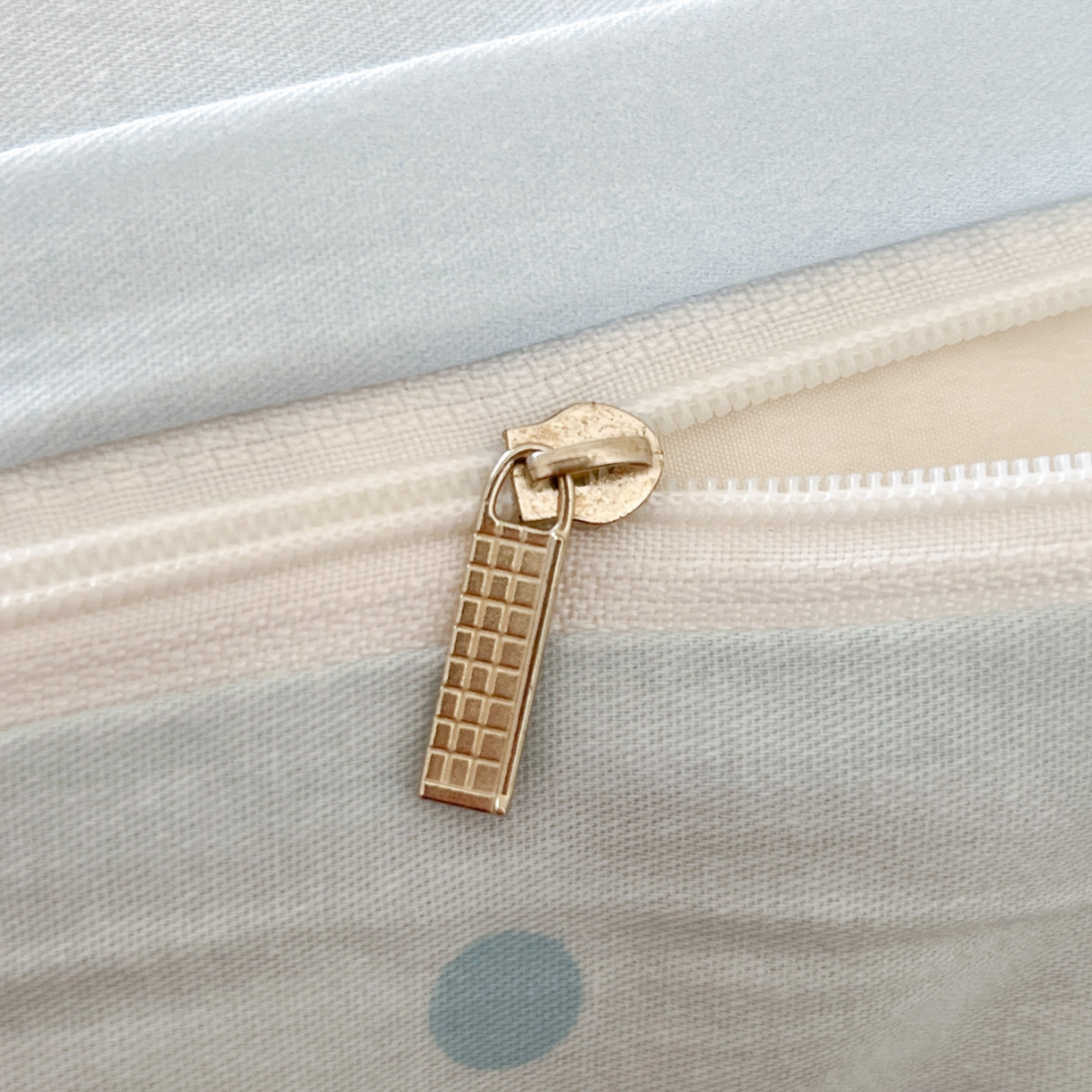 91家纺网 家纺一手货源 找家纺 博雅 2026新款蜡笔小新正版授权全棉纯棉大版枕套单品枕套枕套单件 大版-蓝色小新