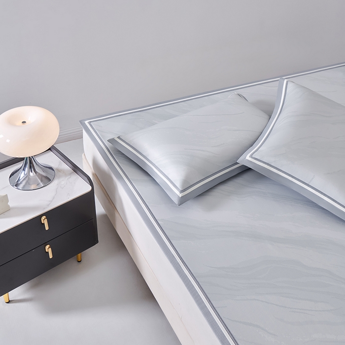 91家纺网 家纺一手货源 找家纺 小牛席业 2026新款冰纹凉感冰丝席席子凉席 灰色