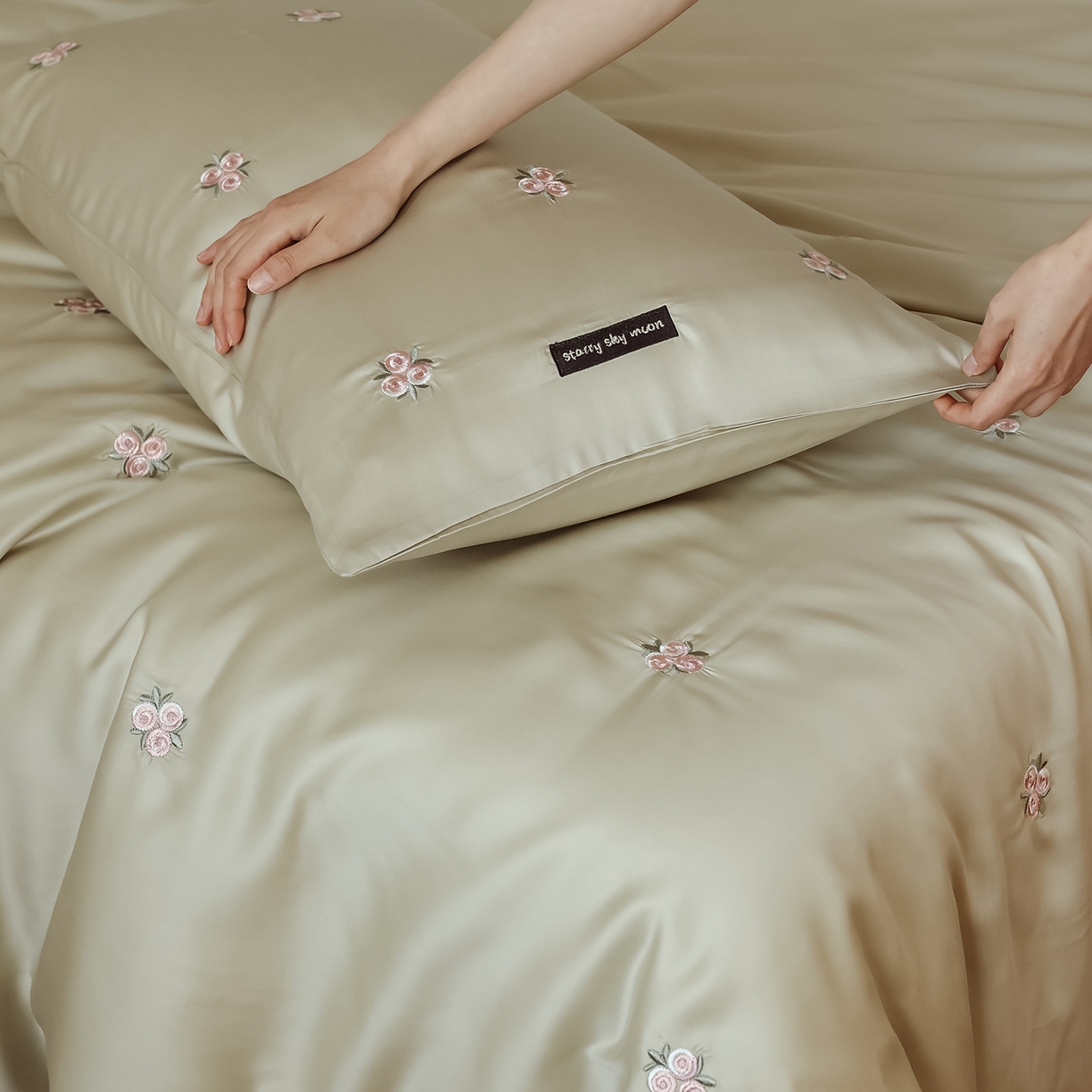 91家纺网 家纺一手货源 找家纺 （总）初拾 2026新款60支进口奥地利兰精天丝四件套-玫瑰少女