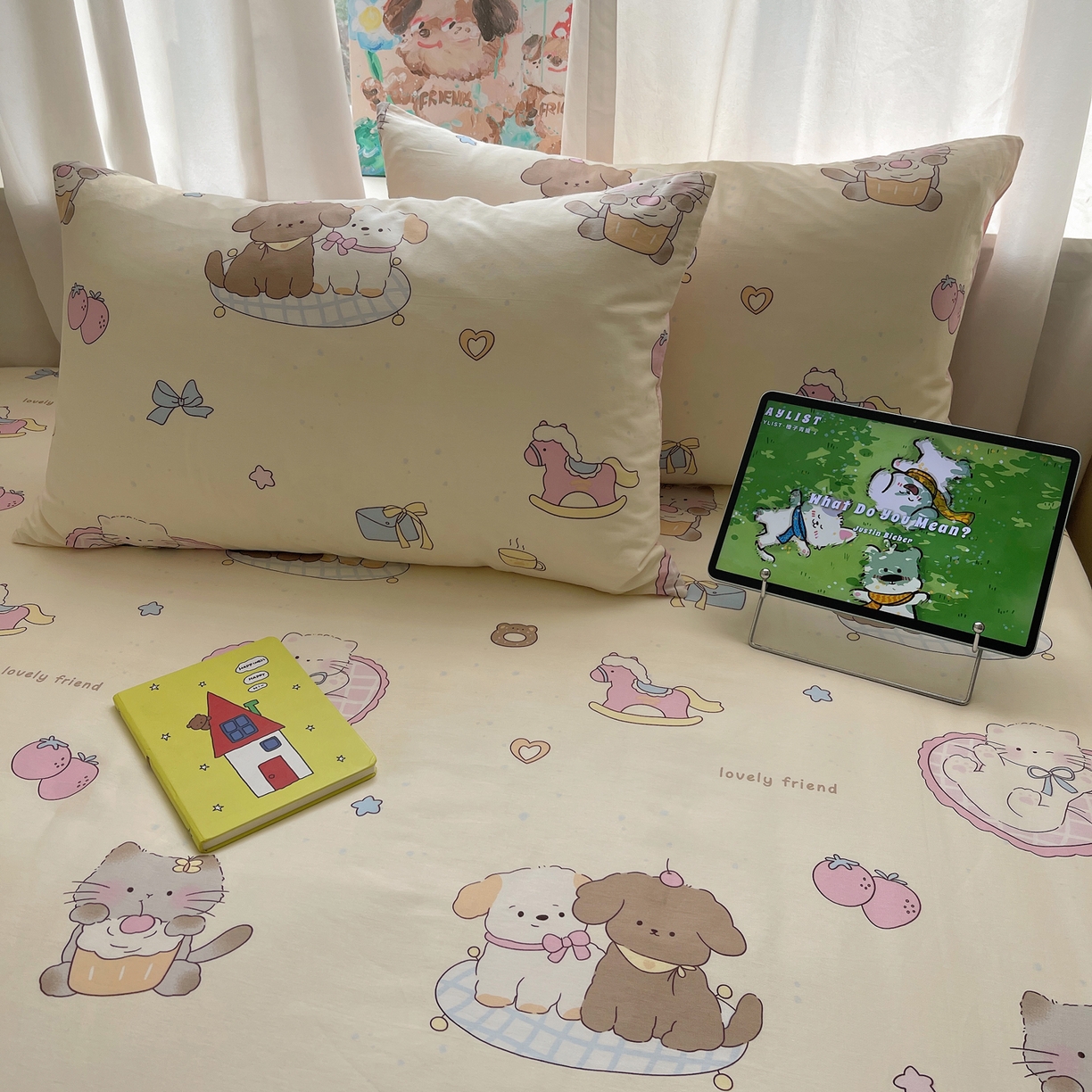 91家纺网 家纺一手货源 找家纺 六巷胡同 2026新款40支全棉13070INS卡通全棉单品枕套 狗狗轰趴记