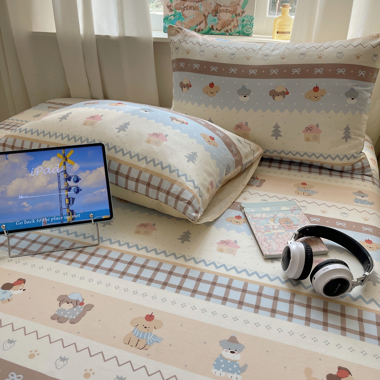 91家纺网 家纺一手货源 找家纺 六巷胡同 2026新款40支全棉13070INS卡通全棉单品枕套 费尔岛狗狗