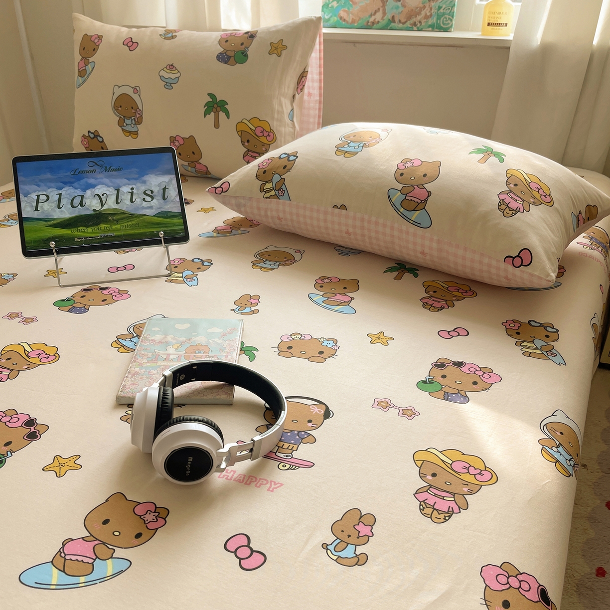 91家纺网 家纺一手货源 找家纺 六巷胡同 2026新款40支全棉13070INS卡通全棉单品枕套 度假冲浪猫