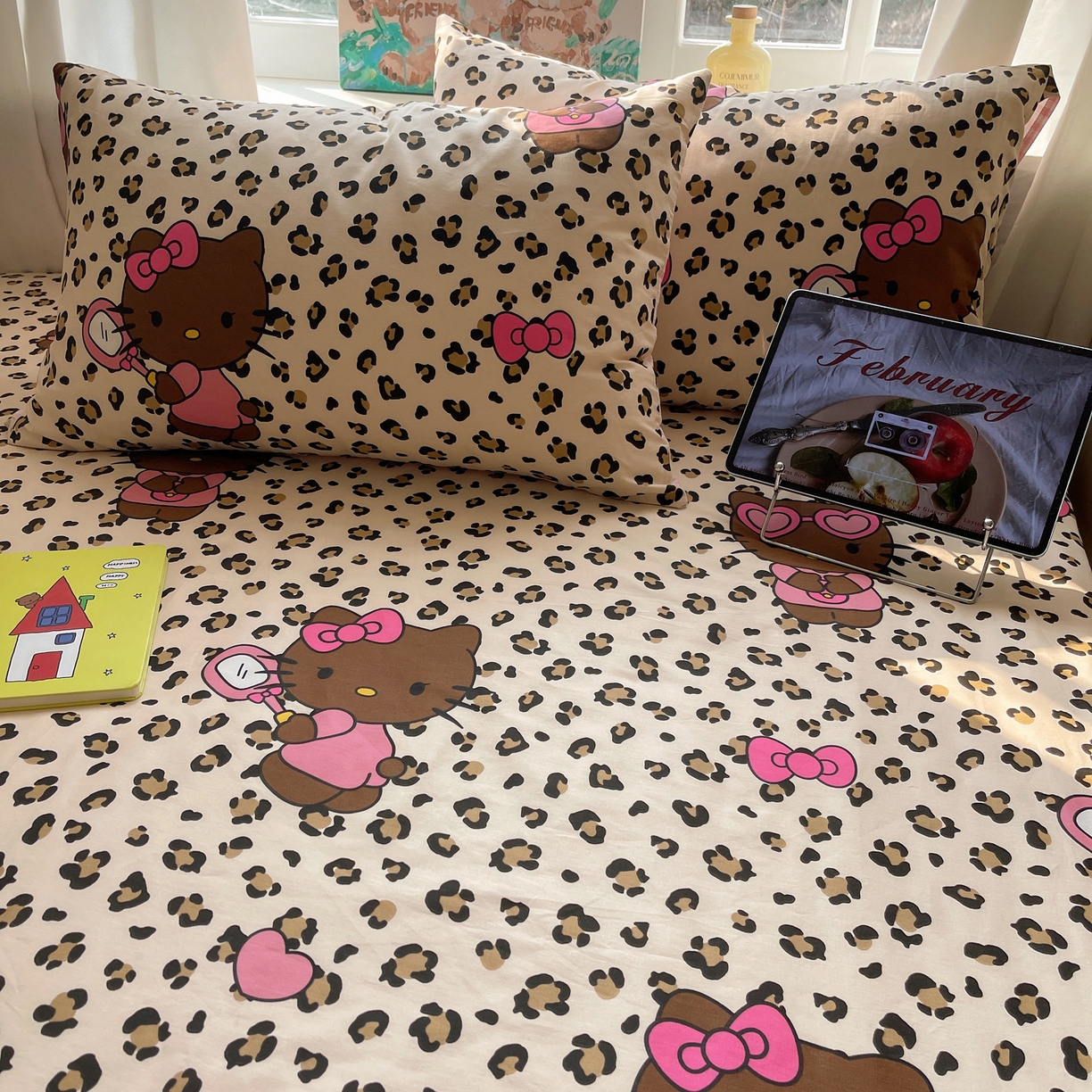 91家纺网 家纺一手货源 找家纺 六巷胡同 2026新款40支全棉13070INS卡通全棉单品枕套 豹纹黑皮猫