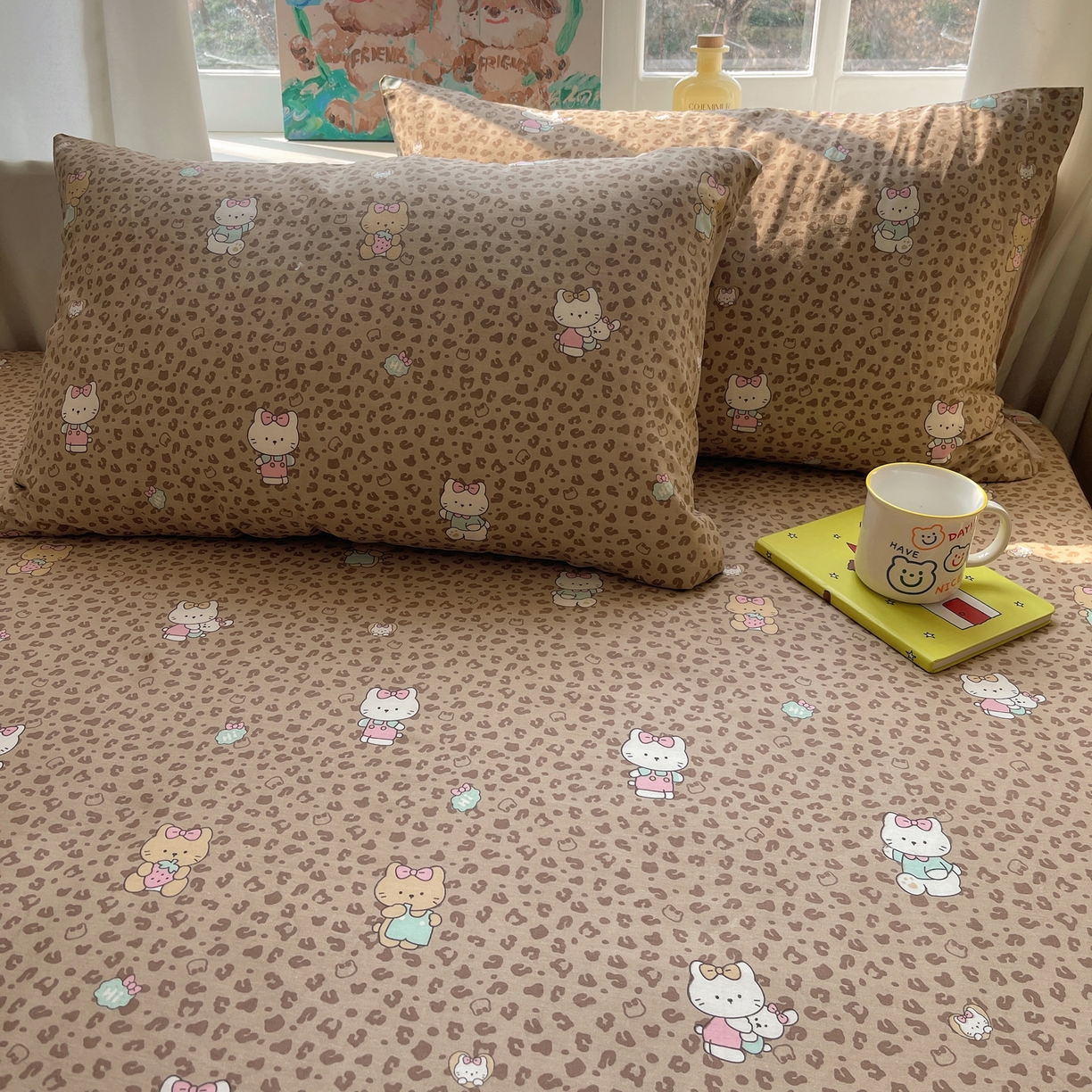 91家纺网 家纺一手货源 找家纺 六巷胡同 2026新款40支全棉13070INS卡通全棉单品枕套 咖豹纹喵喵