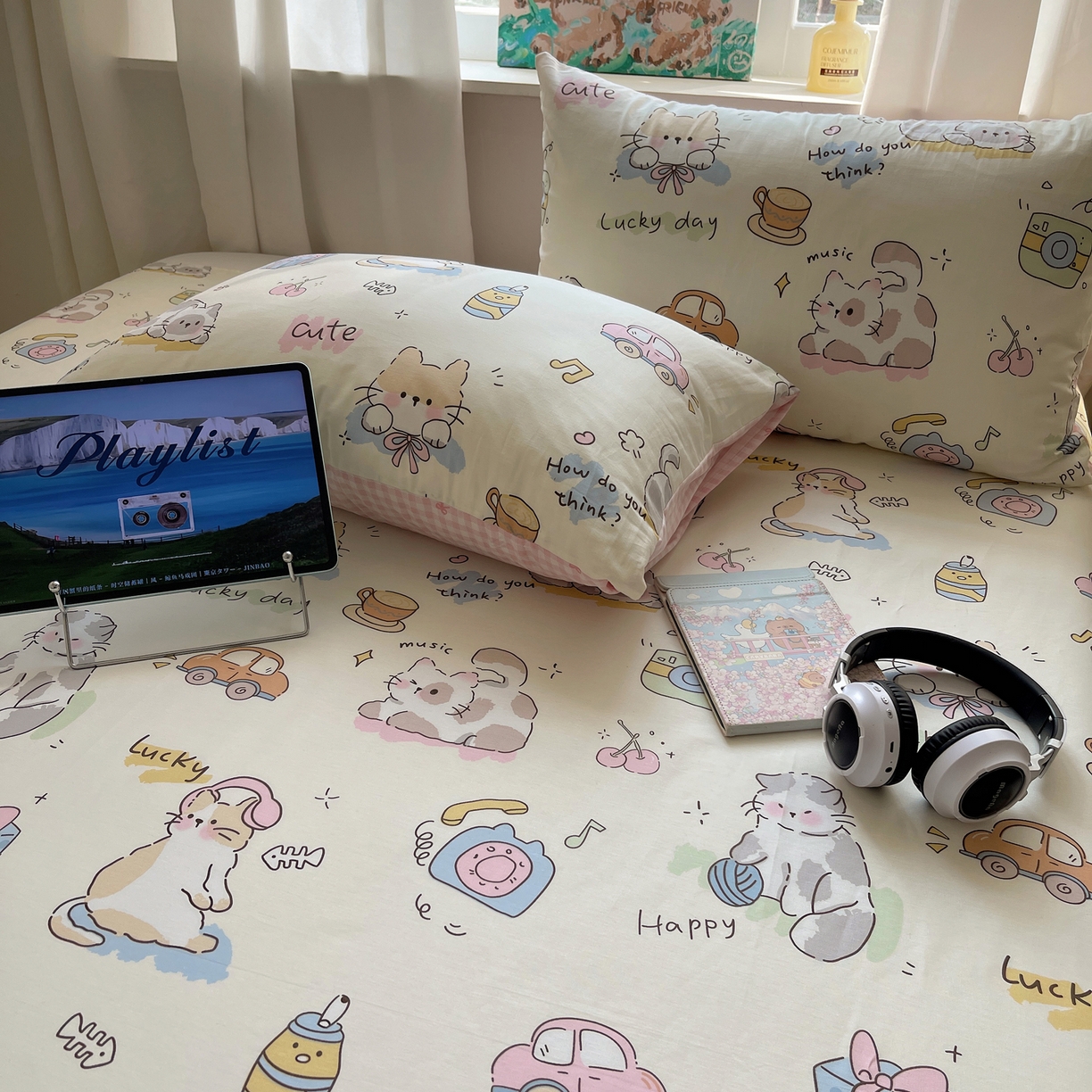 91家纺网 家纺一手货源 找家纺 六巷胡同 2026新款40支全棉13070INS卡通全棉单品枕套 猫咪聚会趴