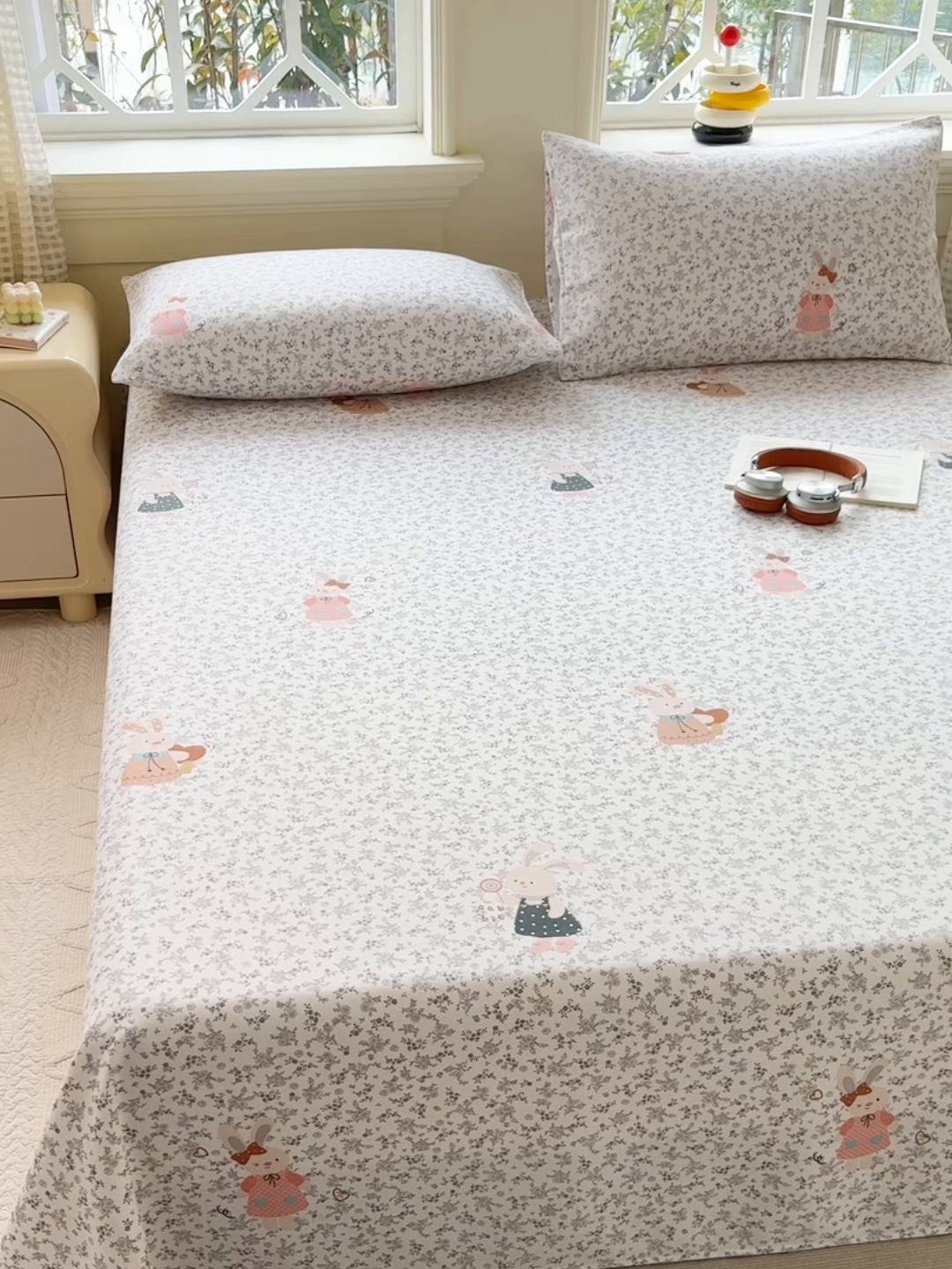 91家纺网 家纺一手货源 找家纺 青泽家纺 2025新款原棉标老粗布系列床单三件套 花间兔