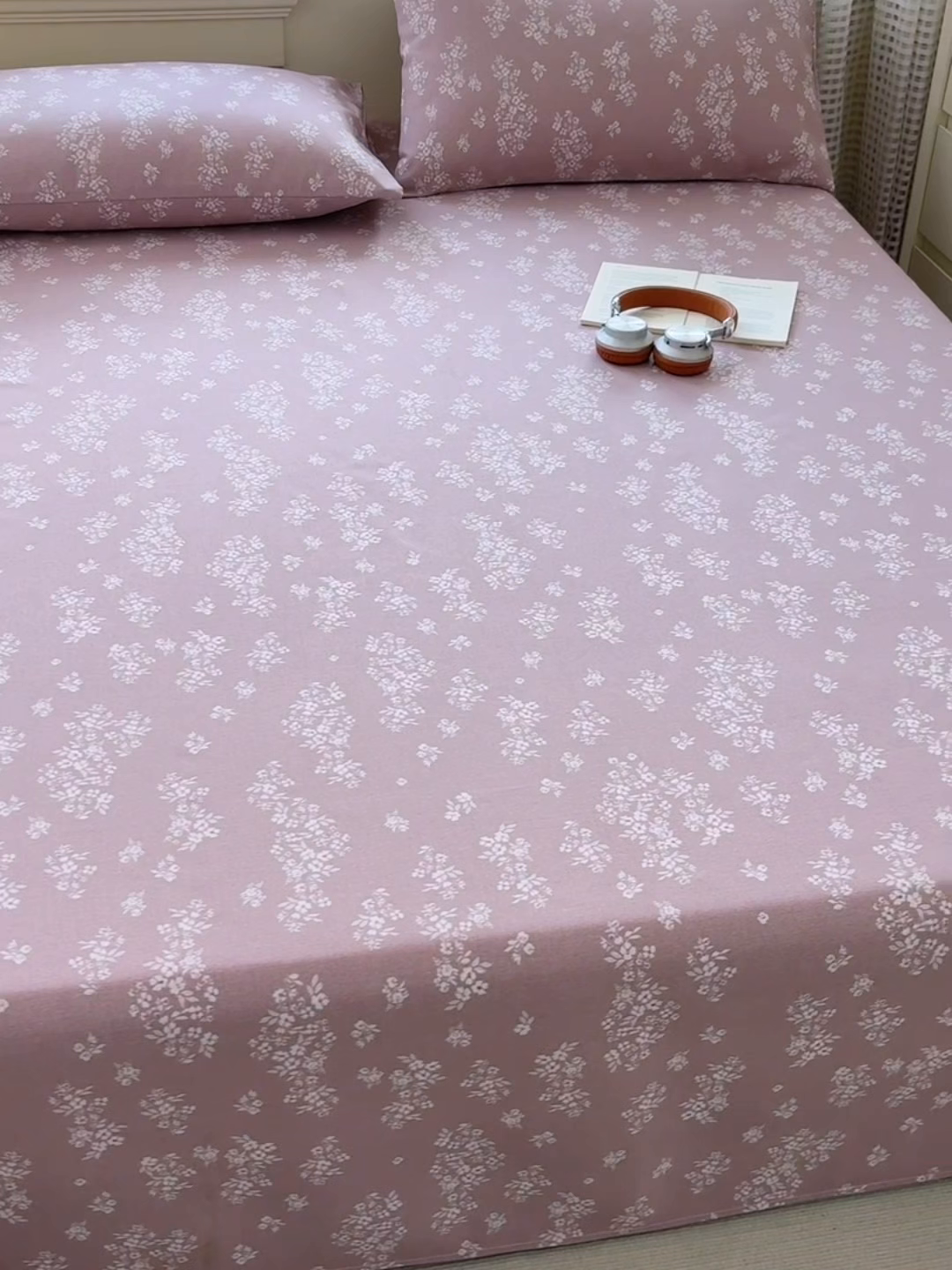 91家纺网 家纺一手货源 找家纺 青泽家纺 2025新款原棉标老粗布系列床单三件套 如梦紫