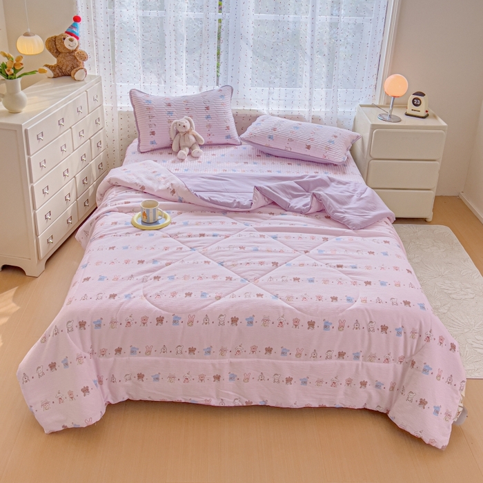 91家纺网 家纺一手货源 找家纺 （总）贝扬思家纺 2026新款云感双层纱7A抗菌夏被四件套系列-栀夏系列