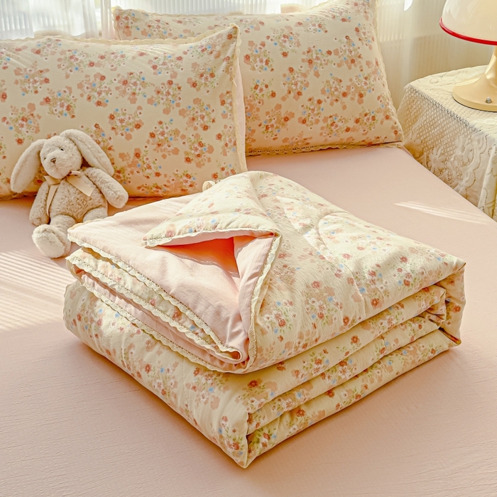 91家纺网 家纺一手货源 找家纺 （总）贝扬思家纺 2026新款云感双层纱抗菌花边夏被-晴风系列