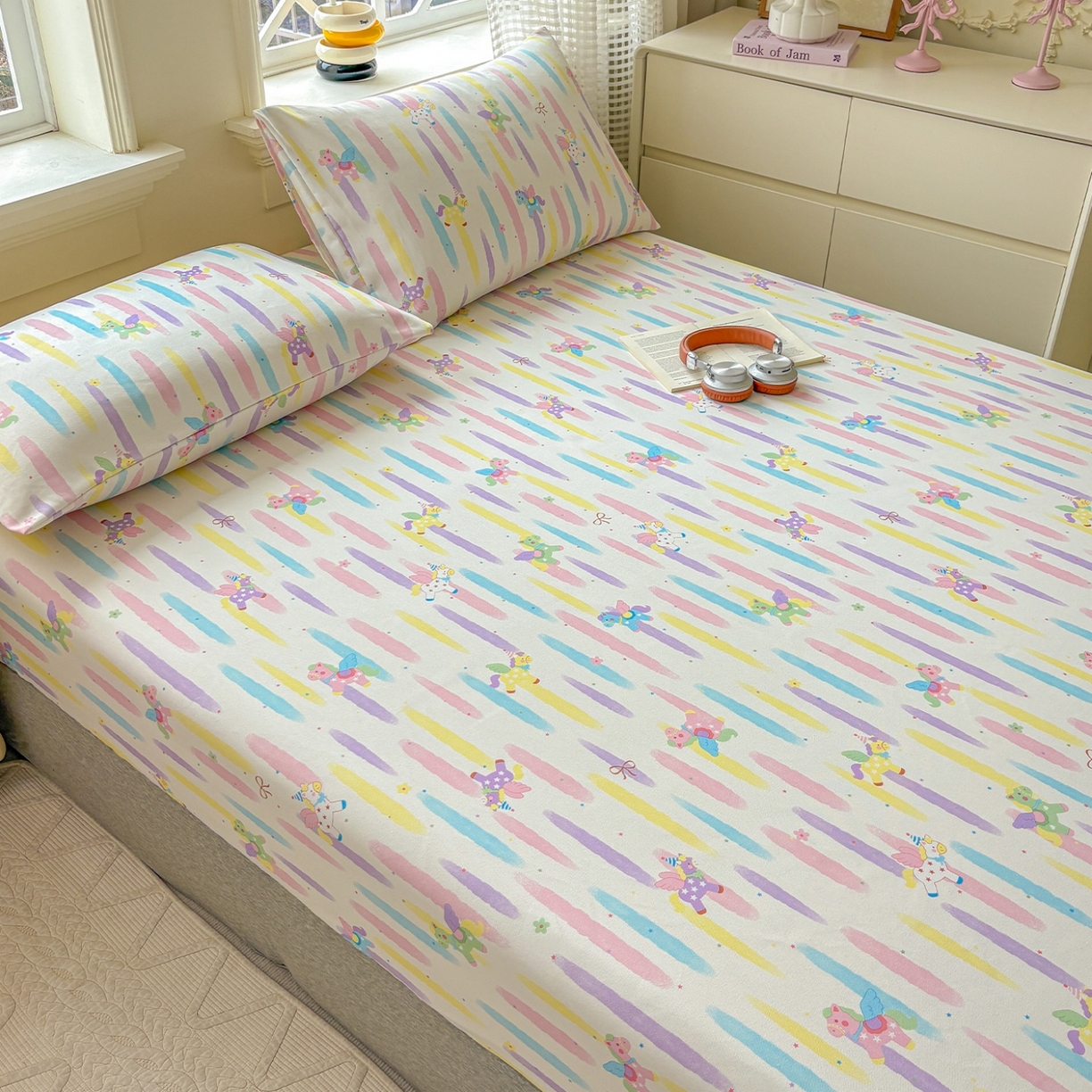 91家纺网 家纺一手货源 找家纺 青泽家纺 2025新款原棉老粗布床笠系列 彩虹小马