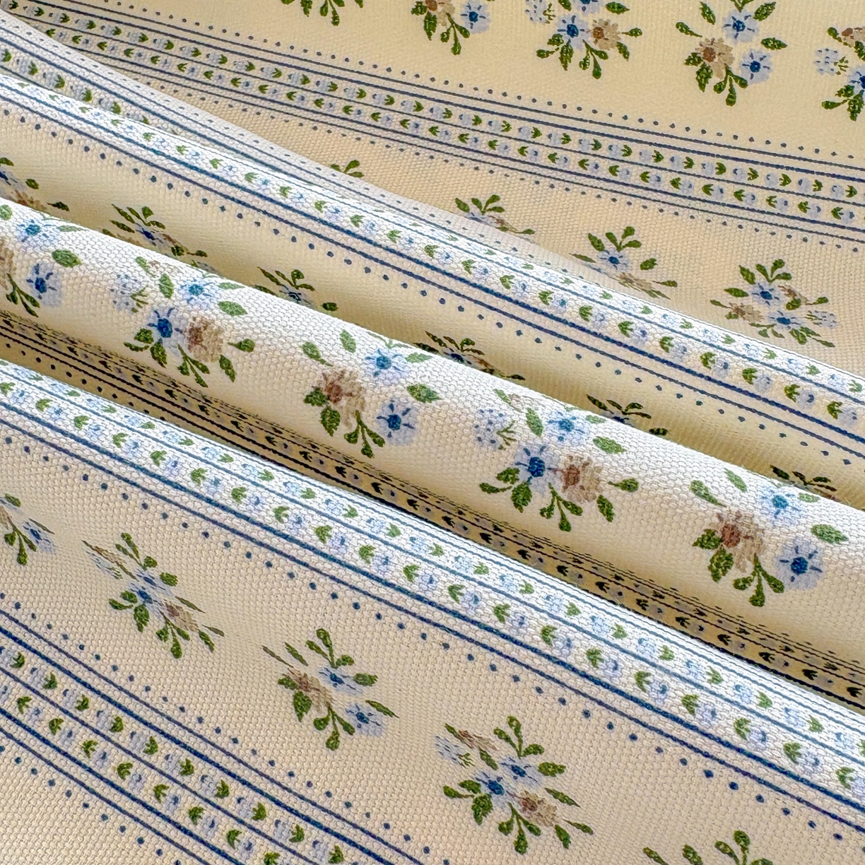 91家纺网 家纺一手货源 找家纺 青泽家纺 2025新款原棉老粗布床笠系列 陌微