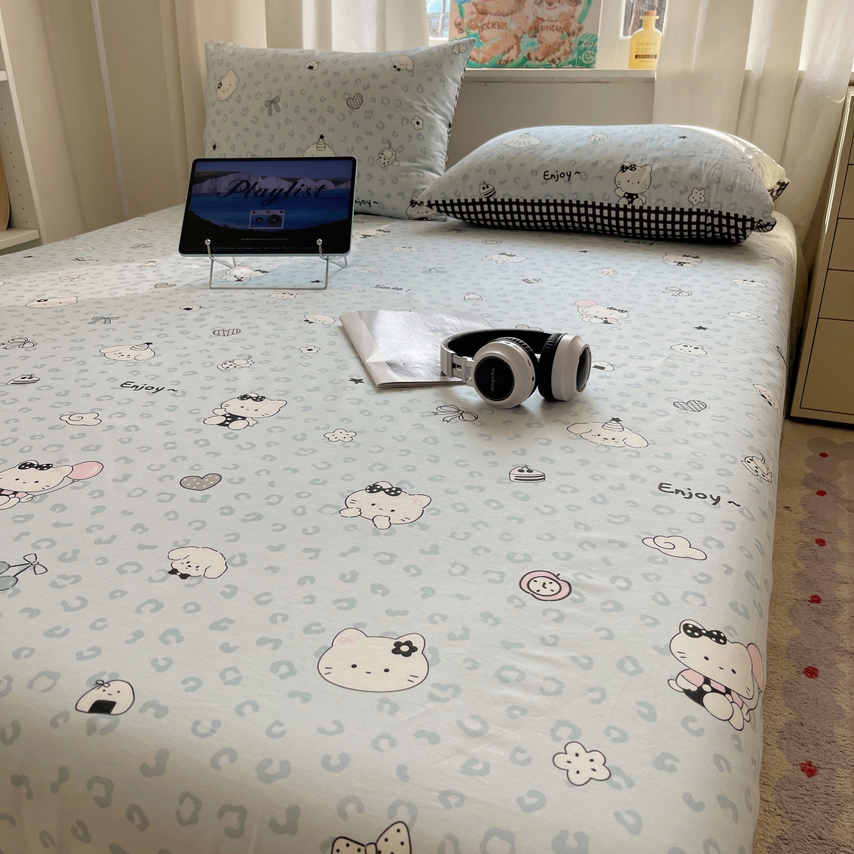 91家纺网 家纺一手货源 找家纺 六巷胡同 2026新款40支全棉13070INS卡通全棉单品床单 海盐豹纹猫