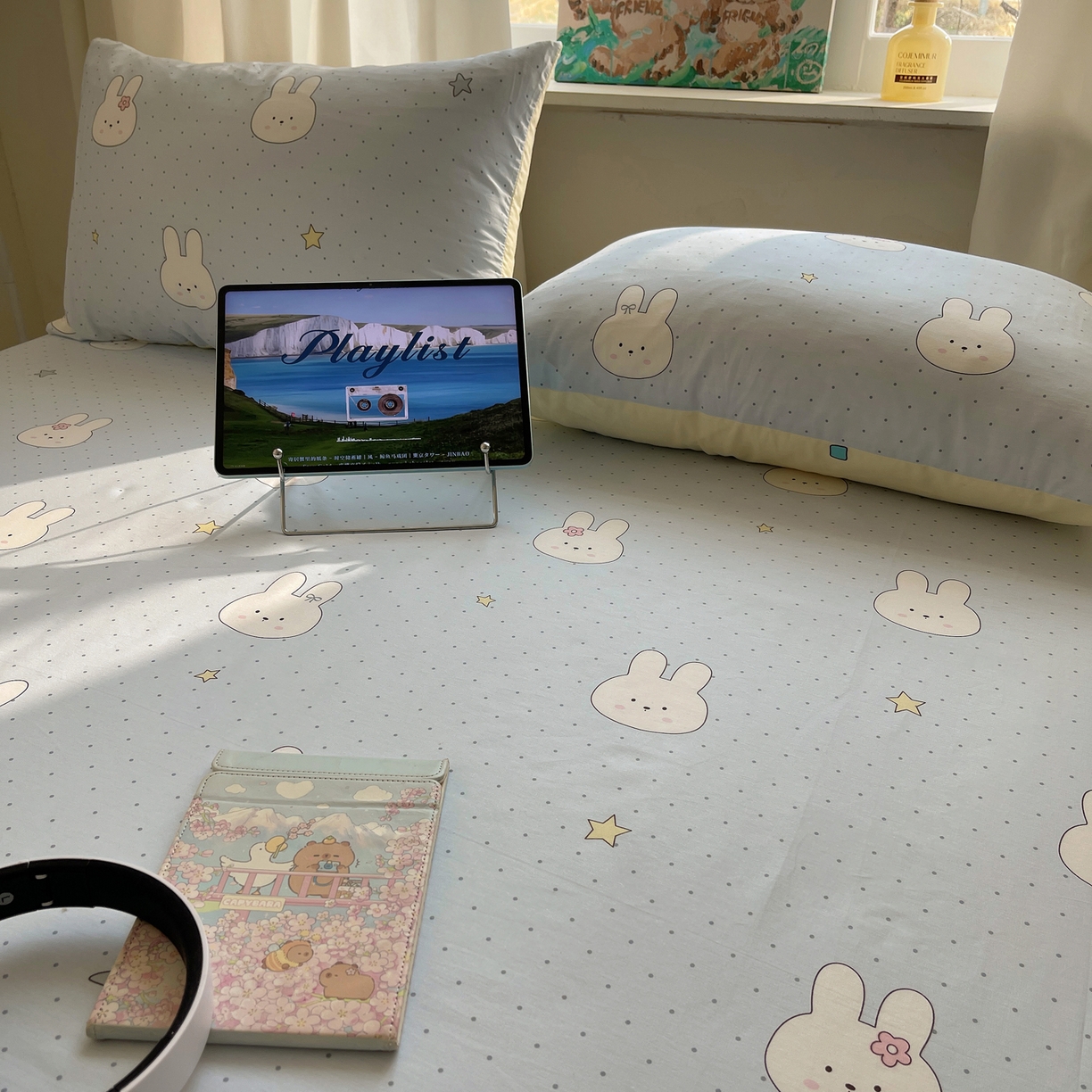 91家纺网 家纺一手货源 找家纺 六巷胡同 2026新款40支全棉13070INS卡通全棉单品床单 蓝调波点兔