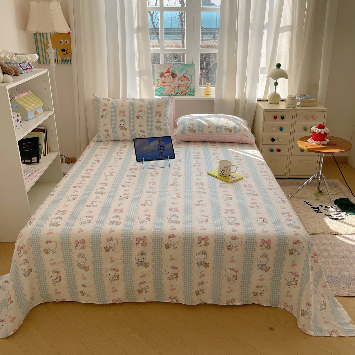 91家纺网 家纺一手货源 找家纺 六巷胡同 2026新款40支全棉13070INS卡通全棉单品床单 萝莉樱桃猫