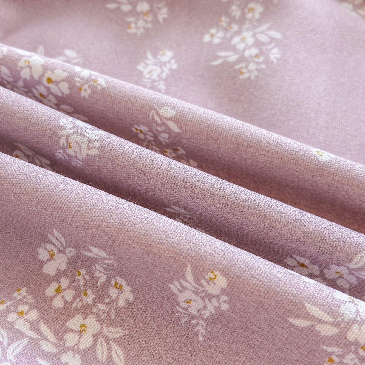 91家纺网 家纺一手货源 找家纺 青泽家纺 2025新款原棉老粗布床笠系列 如梦紫