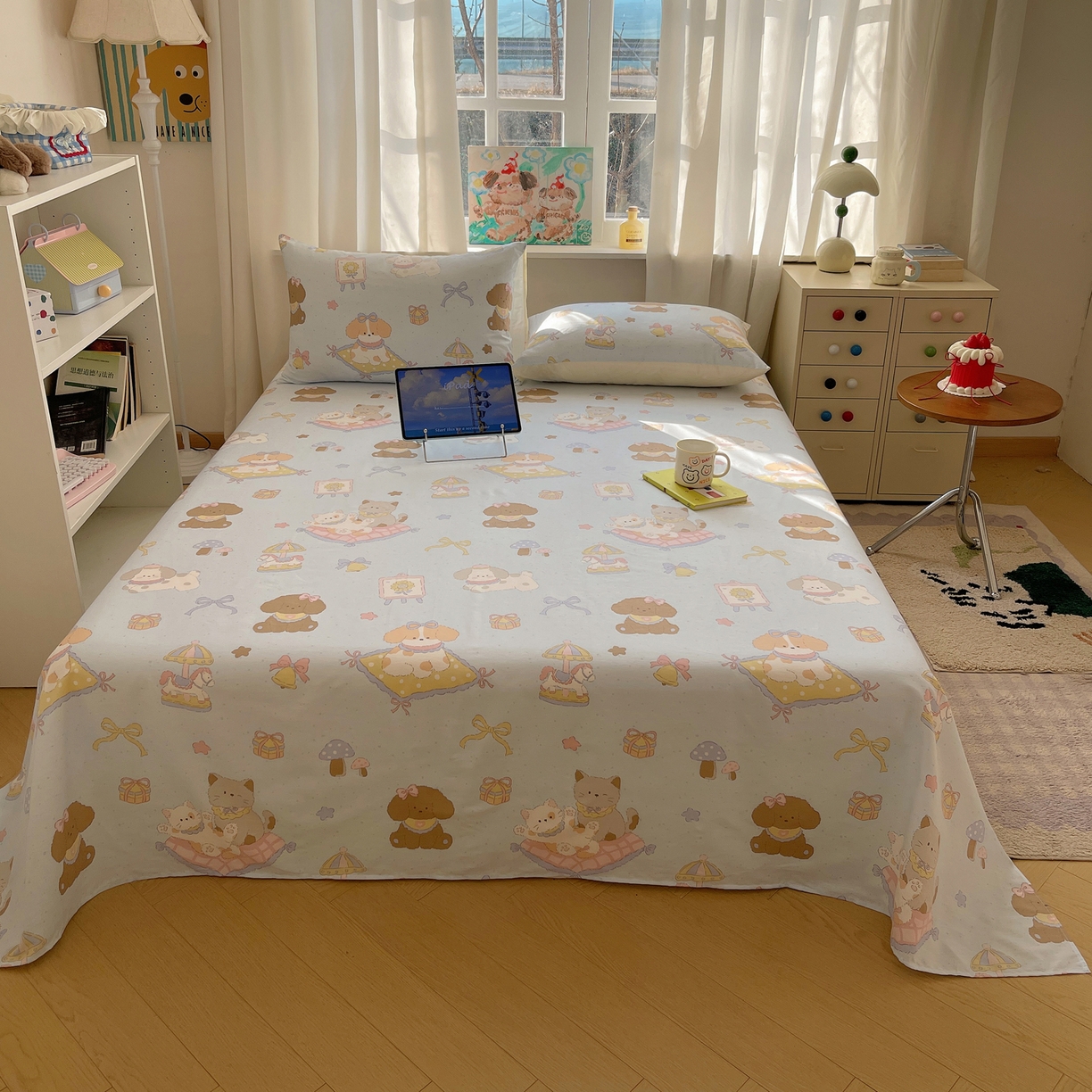 91家纺网 家纺一手货源 找家纺 六巷胡同 2026新款40支全棉13070INS卡通全棉单品床单 猫狗游园会