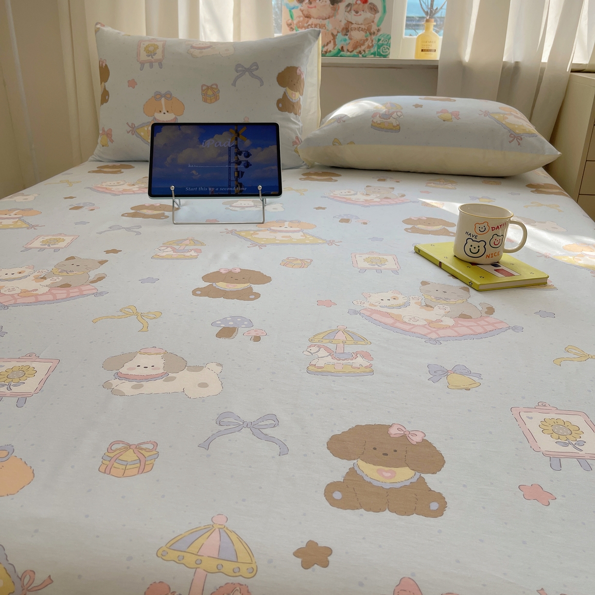 91家纺网 家纺一手货源 找家纺 六巷胡同 2026新款40支全棉13070INS卡通全棉单品床单 猫狗游园会