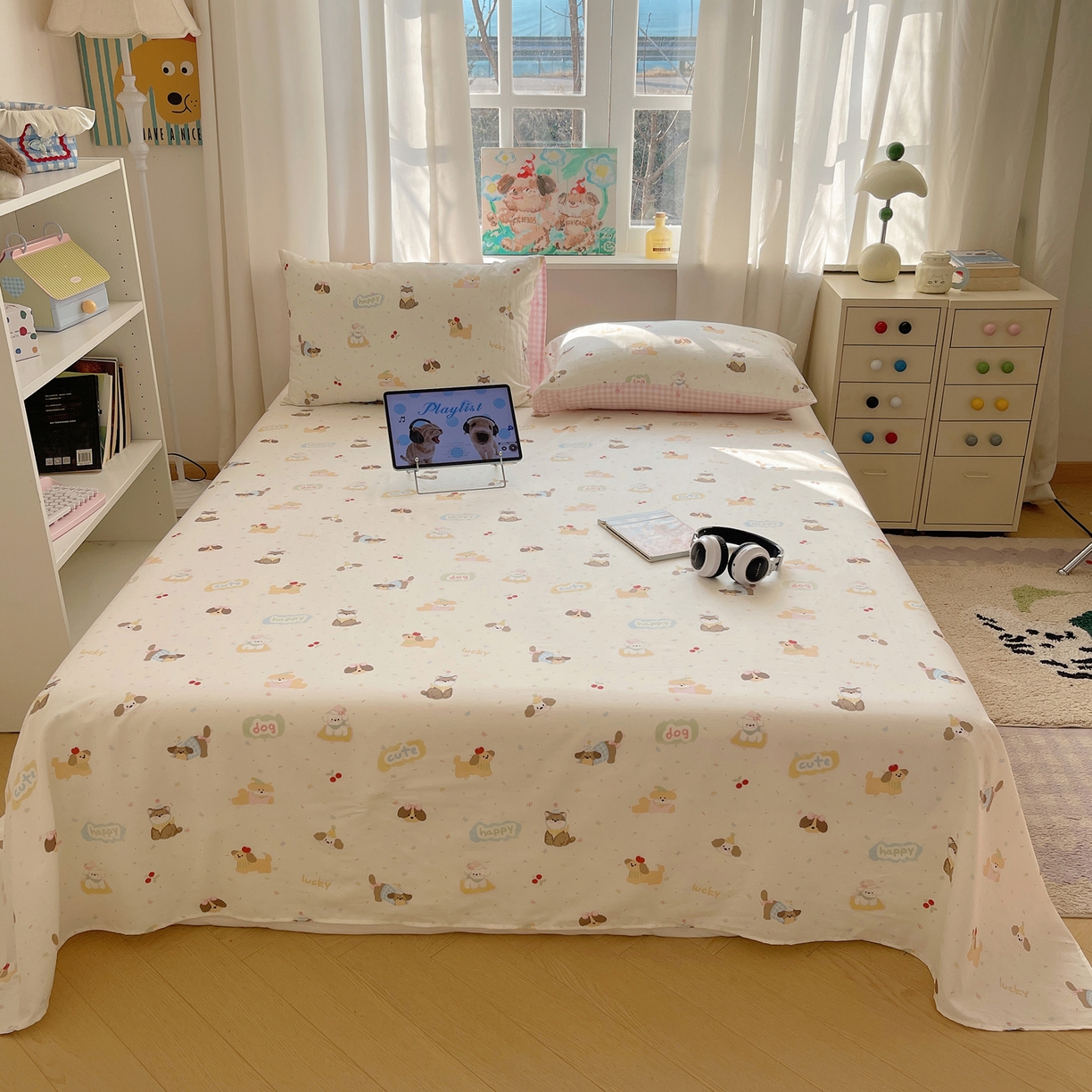 91家纺网 家纺一手货源 找家纺 六巷胡同 2026新款40支全棉13070INS卡通全棉单品床单 汪星人派对