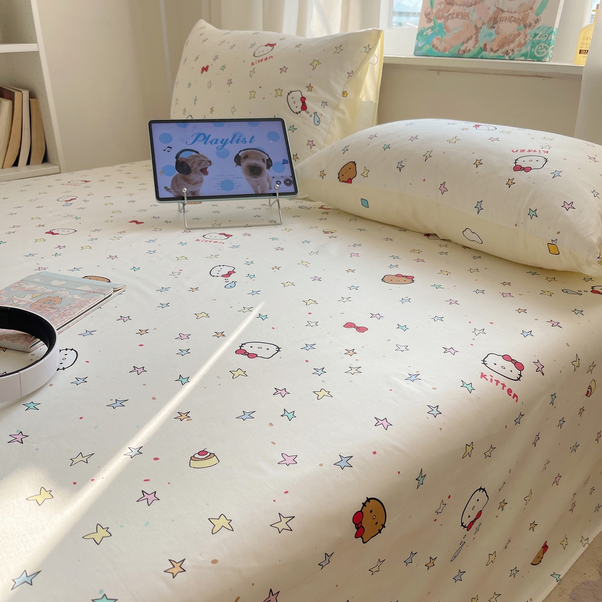 91家纺网 家纺一手货源 找家纺 六巷胡同 2026新款40支全棉13070INS卡通全棉单品床单 星星萝莉猫