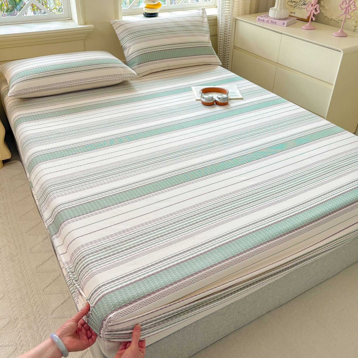 91家纺网 家纺一手货源 找家纺 青泽家纺 2025新款原棉老粗布床笠系列 时光蓝条