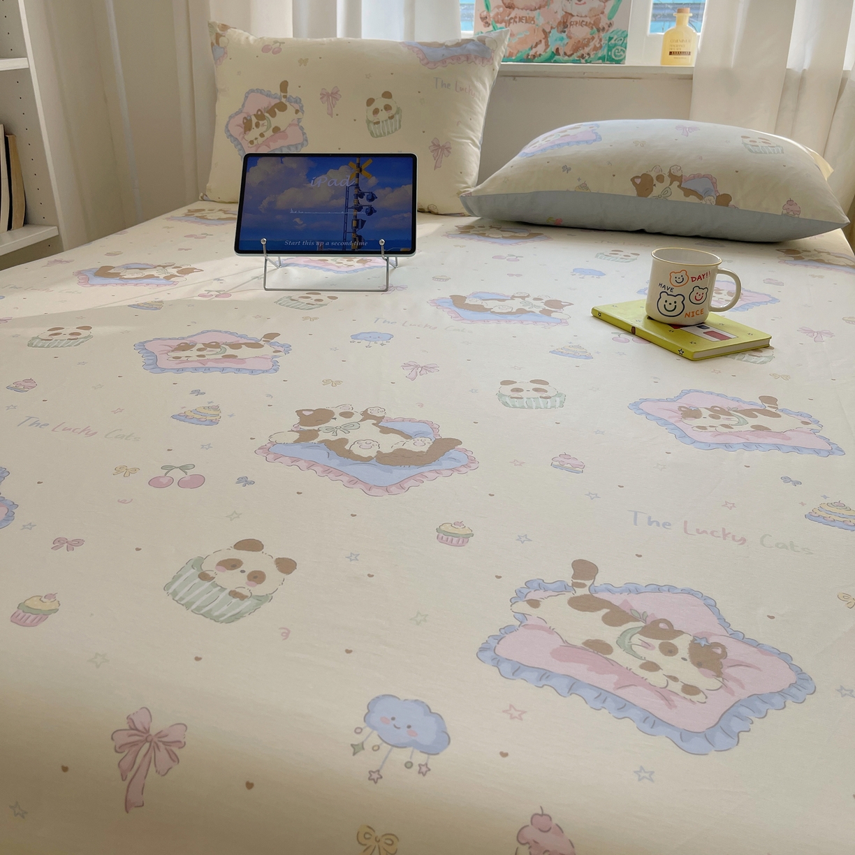 91家纺网 家纺一手货源 找家纺 六巷胡同 2026新款40支全棉13070INS卡通全棉单品床单 慵懒猫咪崽