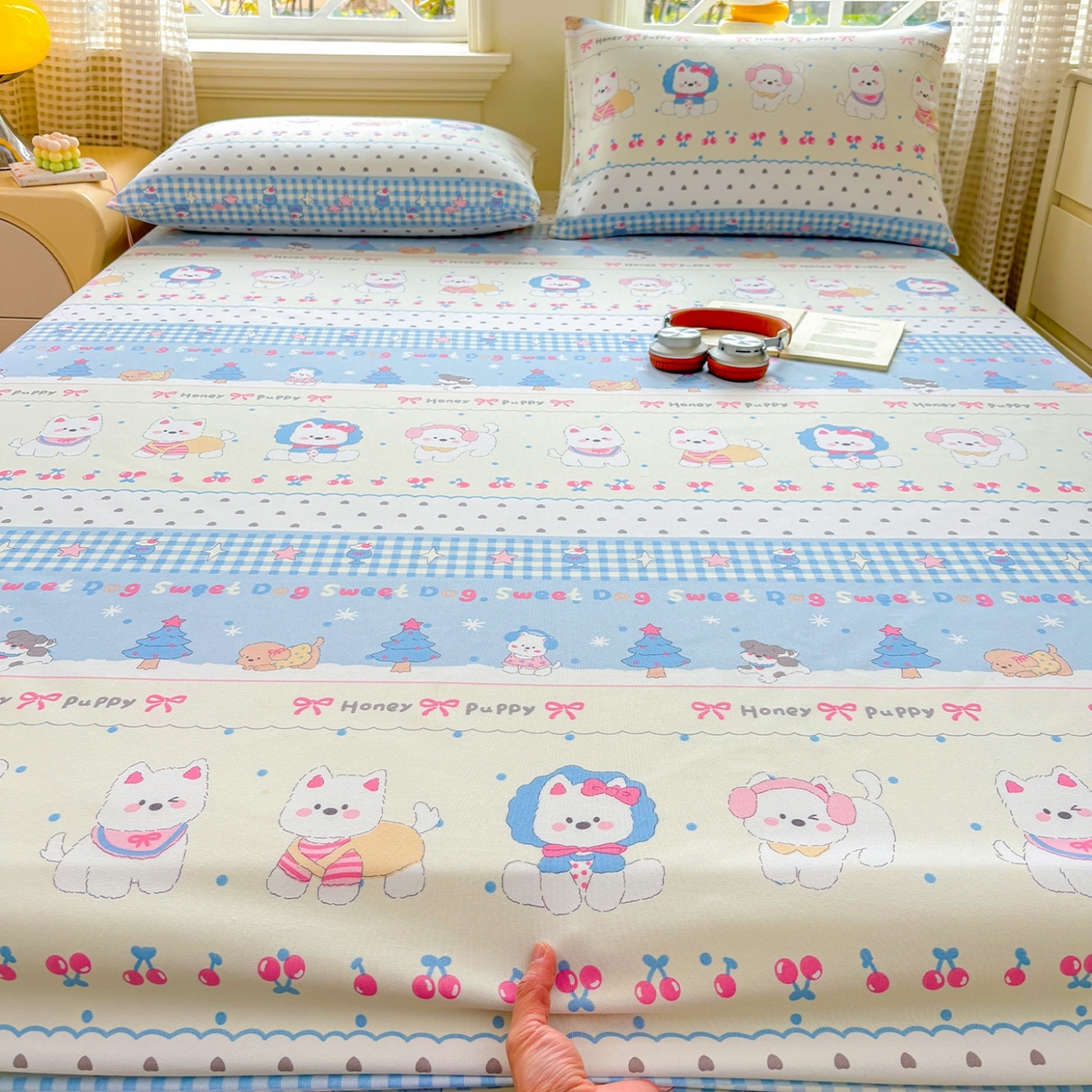 91家纺网 家纺一手货源 找家纺 青泽家纺 2025新款原棉老粗布床笠系列 甜心小狗