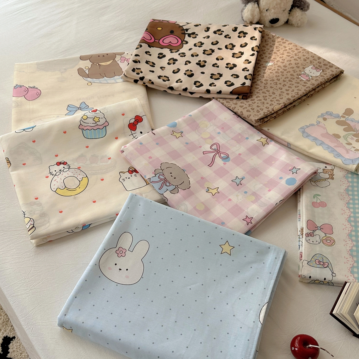 91家纺网 家纺一手货源 找家纺 六巷胡同 2026新款40支全棉13070INS卡通全棉单品床单 组合叠拍图